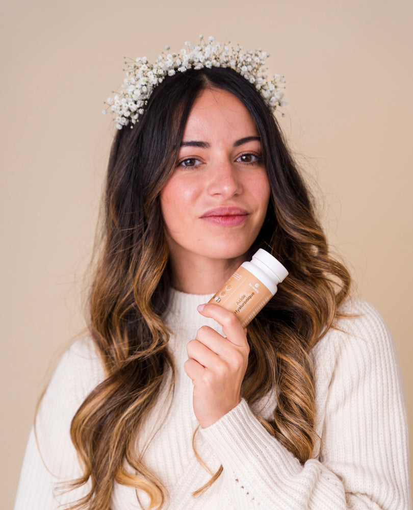 Femme et produit BeHealthy - Acide Hyaluronique pour Bourgeon Hiver